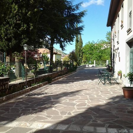 Casale Maginulfo Hotel Roccamandolfi Exterior foto