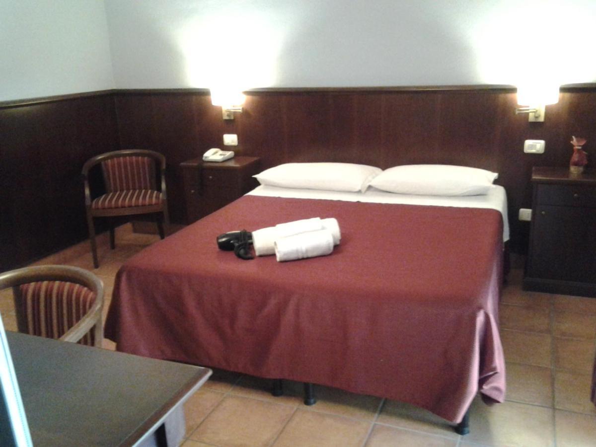 Casale Maginulfo Hotel Roccamandolfi Exterior foto